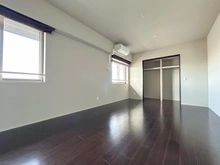 【大阪府/大阪市中央区西心斎橋】ローレルタワー心斎橋 洋室