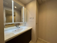 【大阪府/大阪市北区大淀南】グランドメゾン新梅田タワー 洗面所