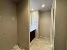 【大阪府/大阪市北区大淀南】グランドメゾン新梅田タワー 洗面所