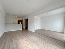 【大阪府/豊中市寺内】日商岩井第六緑地公園マンション リビング・ダイニング