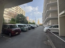 【大阪府/豊中市寺内】日商岩井第六緑地公園マンション 駐輪場