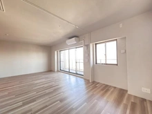 【大阪府/大阪市天王寺区大道】リバーガーデン四天王寺 洋室