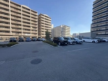 【大阪府/大阪市東淀川区下新庄】ローレルスクエア OSAKA LINK 駐車場