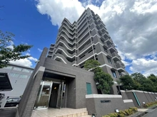 【大阪府/吹田市津雲台】ステイツ千里津雲台ビュースクエア 外観