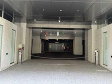 【大阪府/大阪市西区靱本町】プレミストタワー靭本町 駐車場：シャッターゲート