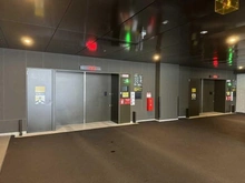 【大阪府/大阪市西区靱本町】プレミストタワー靱本町 駐車場：シャッターゲート