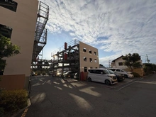 【大阪府/枚方市長尾元町】ランフォルセ長尾II番館 駐車場