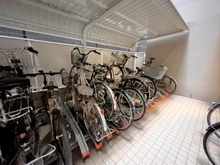 【大阪府/大阪市中央区船越町】メロディーハイム大手前ヒルズコート 駐輪場