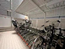 【大阪府/大阪市中央区船越町】メロディーハイム大手前ヒルズコート 駐輪場