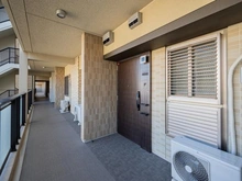 【東京都/大田区西六郷】プラウドシティ大田六郷 フォレスト街区棟 玄関