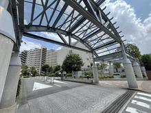 【東京都/大田区多摩川】多摩川芙蓉ハイツ 1号棟 アプローチ