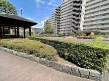 【東京都/大田区多摩川】多摩川芙蓉ハイツ 1号棟 敷地内
