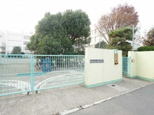 【東京都/大田区西六郷】プラウドシティ大田六郷 プラザ街区棟 区立六郷中学校（現地より約220m）：