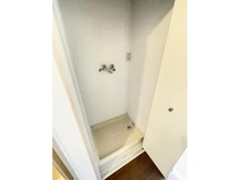 【千葉県/千葉市花見川区検見川町】パレ・ドール検見川 洗濯機置場