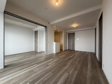 【東京都/江戸川区南小岩】プラウドタワー小岩フロント リビング・ダイニング：奥：洋室