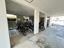 【東京都/杉並区和泉】杉並和泉ハイム 駐輪場