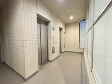 【東京都/江戸川区松島】ライオンズ新小岩グランフォート 共用部：非接触キー低層階・高層階エレベーター