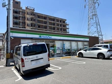 【東京都/葛飾区青戸】タウンハイツ亀有 1号棟 ファミリーマート白鳥四丁目（現地より約180m）