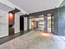 【東京都/中央区日本橋箱崎町】ピアース日本橋箱崎町 エントランス