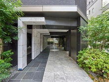 【東京都/中央区日本橋箱崎町】ピアース日本橋箱崎町 エントランス