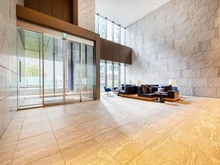 【東京都/江戸川区南小岩】プラウドタワー小岩ファースト エントランス