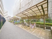 【千葉県/船橋市山野町】パークホームズ西船橋ステーションフロント 駐輪場：使用料は有料です。
空き状況は担当までお問合せください。