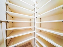 【東京都/墨田区東向島】レリア東向島 収納：シューズインクローゼット