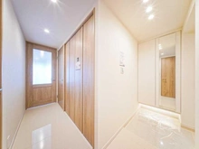 【東京都/墨田区亀沢】リビオレゾン両国　オン・ザ・ステーション 玄関