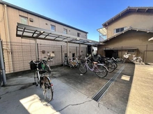 【東京都/江戸川区春江町】フローレンスパレス瑞江レフィナード 共用部：自転車置き場
