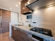 【東京都/江戸川区南小岩】プラウドタワー小岩ファースト キッチン