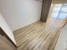 【東京都/葛飾区白鳥】セザールお花茶屋 洋室