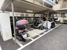 【東京都/葛飾区白鳥】セザールお花茶屋 バイク置き場