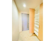 【千葉県/千葉市若葉区高品町】インプレスト高品 玄関：【家具調度品は価格に含まれません】