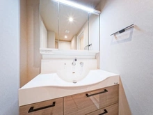 【東京都/江東区亀戸】キャピタルガーデン東大島ソレア 洗面所