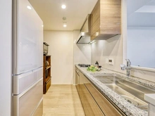 【東京都/江戸川区南小岩】プラウドタワー小岩ファースト キッチン