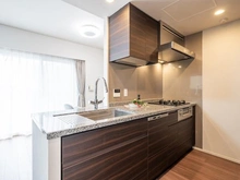 【東京都/府中市寿町】プラウドタワー府中寿町 キッチン