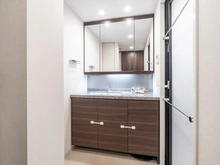 【東京都/府中市寿町】プラウドタワー府中寿町 洗面所