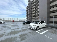 【東京都/八王子市狭間町】タウンズ八王子イーストウィング 来客用駐車場（無償）