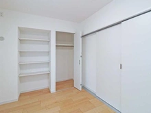 【東京都/多摩市関戸】日神パレステージ聖蹟桜ヶ丘 洋室：約5.3帖