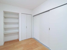 【東京都/多摩市関戸】日神パレステージ聖蹟桜ヶ丘 洋室：約5.3帖