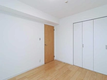 【東京都/多摩市関戸】日神パレステージ聖蹟桜ヶ丘 洋室：約6.1帖