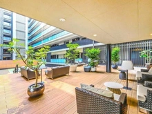【東京都/府中市宮町】プラウド府中ステーションアリーナ ラウンジ