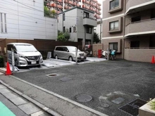 【東京都/府中市宮西町】ヒルズ府中宮西 駐車場