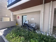【東京都/府中市宮西町】ガーラ・レジデンス府中宮西町 バイク置場