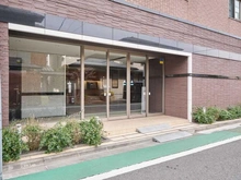 【東京都/府中市緑町】ミオカステーロ府中緑町II エントランス