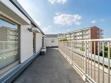 【東京都/府中市南町】カサーレ府中中河原 ルーフバルコニー