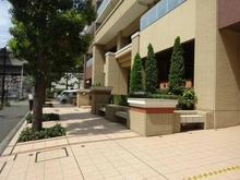 【東京都/府中市宮西町】ライオンズステージ府中シティタワー アプローチ