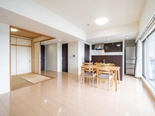 【東京都/調布市上石原】コスモ・ザ・パークス調布多摩川 LDK