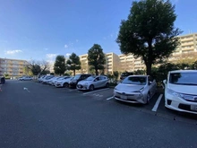 【東京都/府中市押立町】コープ府中武蔵野台3号棟 駐車場