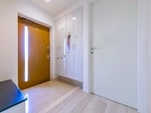 【東京都/府中市北山町】パンテオン西国分寺 玄関